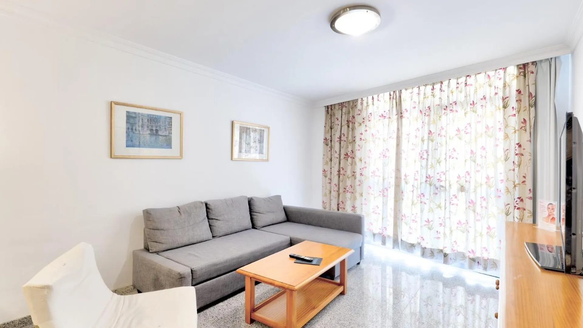 Ake Apartment Los Cristianos  0*, Los Cristianos (Tenerife) Spain